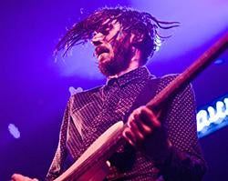 Chris null dead sara mondo cosmo Obli music