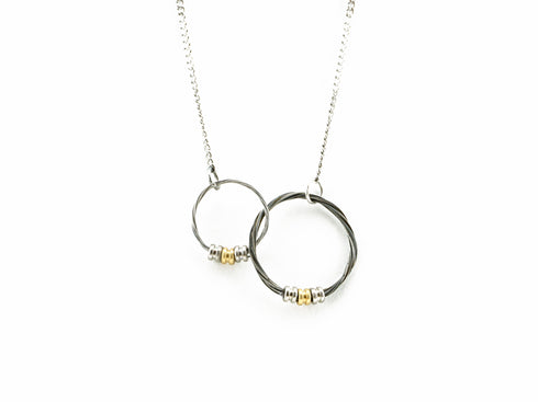 Interlocking Hoop Necklace